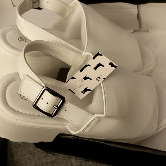 Mysoft Casual And Comfortable Everyday Platform Sandals in White Size 10 - Picture 8 of 10